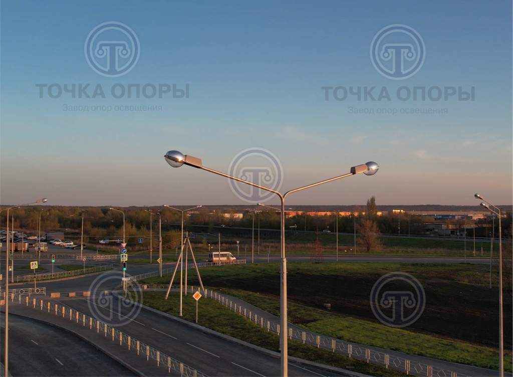 Граненая силовая опора освещения Граненая силовая опора освещения